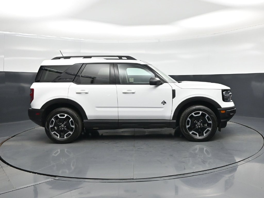 Certified 2023 Ford Bronco Sport Outer Banks w/ Tech Package AWD/4WD image 22