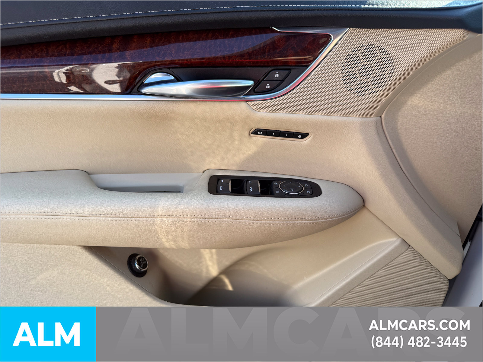 Used 2019 Cadillac XT5 Luxury FWD image 28