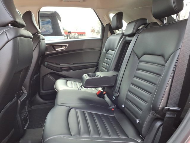 Certified 2023 Ford Edge SEL w/ Convenience Package AWD/4WD image 5