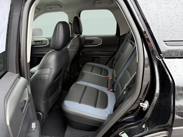 Certified 2025 Ford Bronco Sport Outer Banks w/ Outer Banks Tech Package+ AWD/4WD image 5