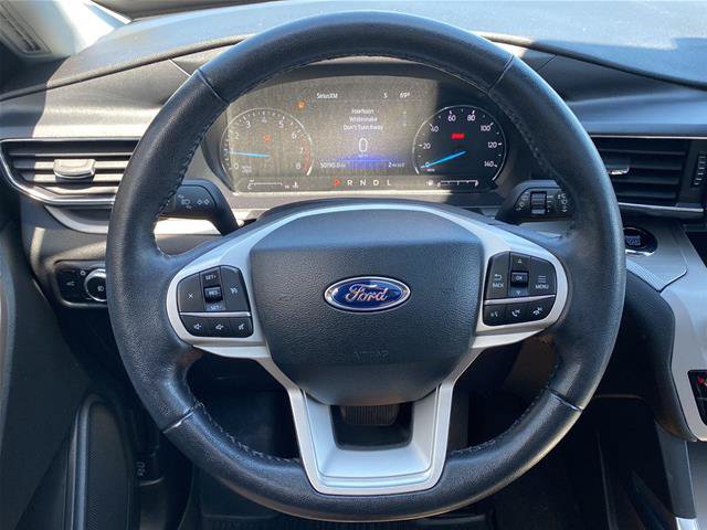 Certified 2023 Ford Explorer XLT w/ Equipment Group 202A AWD/4WD image 11