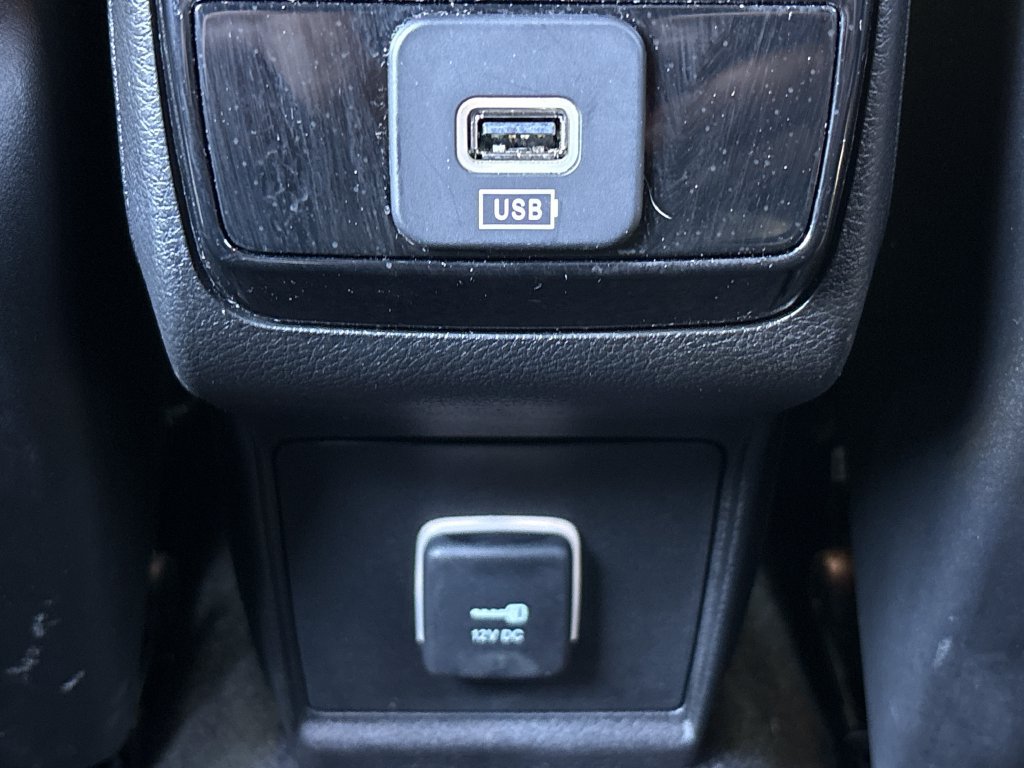 Used 2023 Jeep Compass Limited AWD/4WD image 21