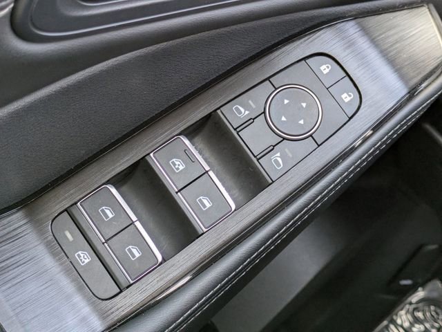 Used 2025 Nissan Rogue SL w/ SL Premium Package image 27