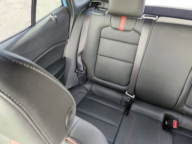 Used 2024 Chevrolet Trax RS w/ Sunroof Package image 16