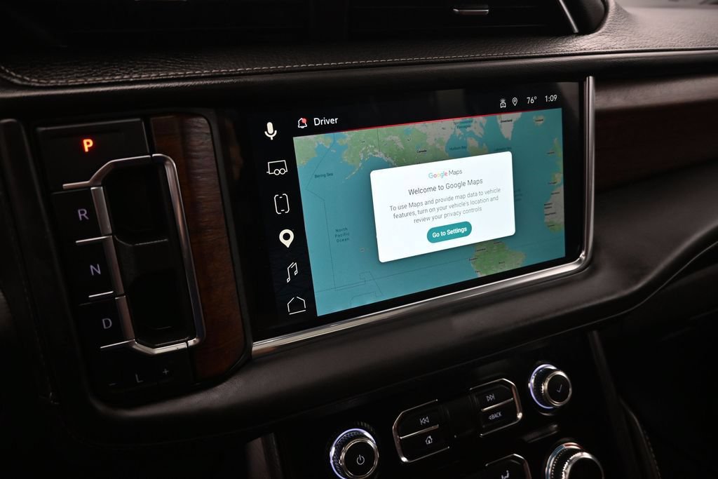 Used 2023 GMC Yukon XL Denali Ultimate AWD/4WD image 15