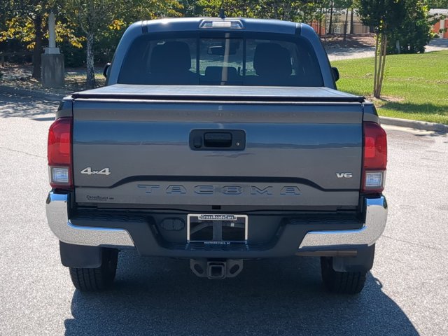 Used 2022 Toyota Tacoma SR5 AWD/4WD image 5
