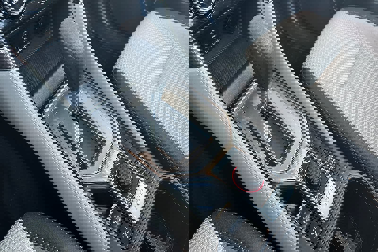 Used 2024 Subaru Forester Premium image 21