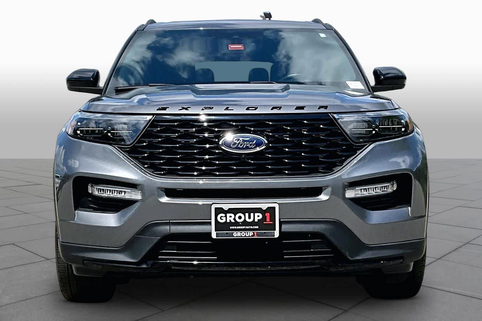 Certified 2023 Ford Explorer ST-Line w/ Class IV Trailer Tow Package AWD/4WD image 4