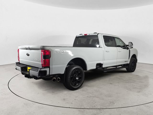 Certified 2025 Ford F350 Lariat w/ Black Appearance Package image 4