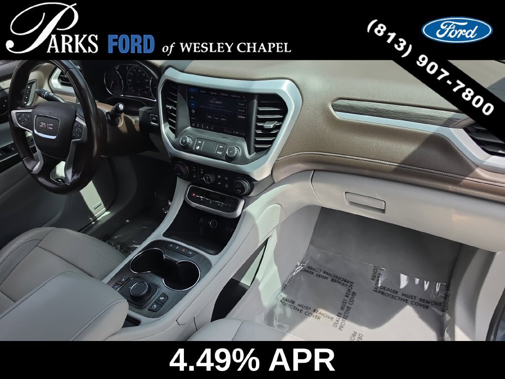 Used 2020 GMC Acadia SLT w/ Driver Alert Package II FWD image 11