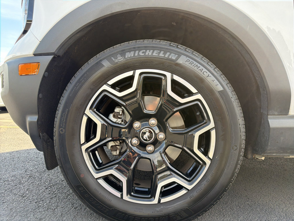Certified 2025 Ford Bronco Sport Outer Banks AWD/4WD image 34