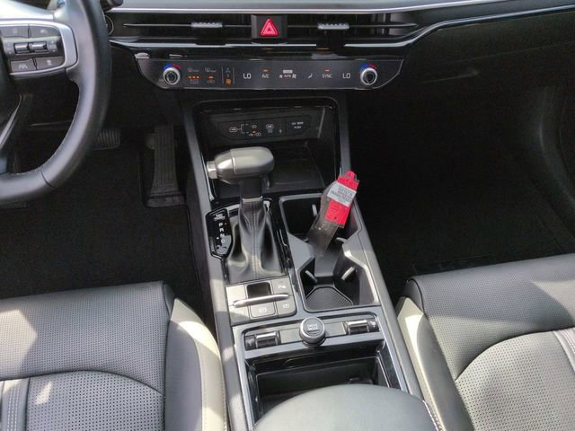 Used 2025 Kia K5 GT-Line image 17