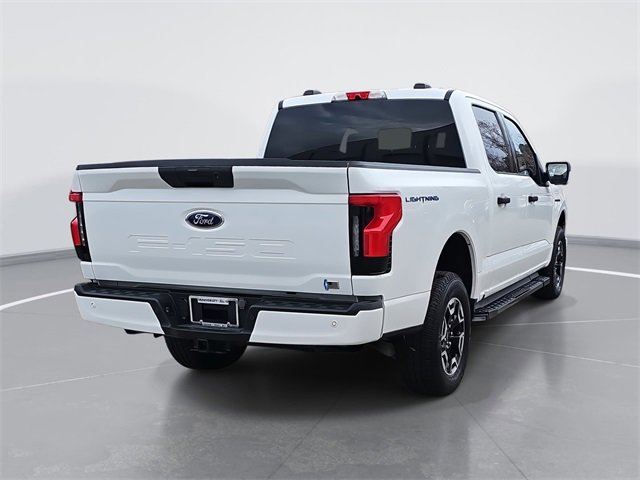 Certified 2023 Ford F150 Lightning XLT w/ Max Trailer Tow Package image 3