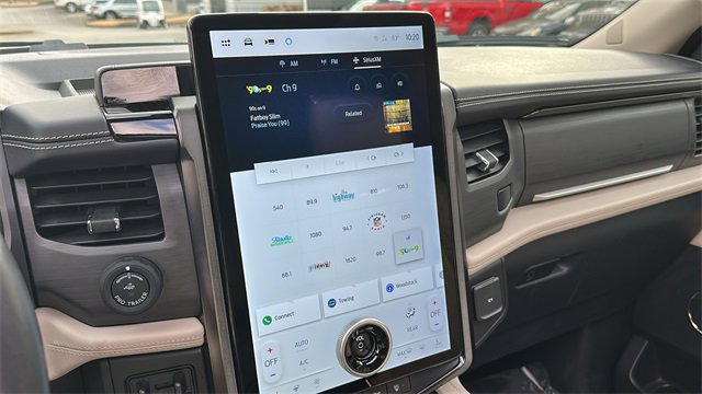 Certified 2022 Ford Expedition Max Platinum image 28