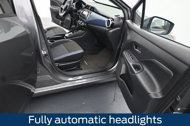 Used 2025 Nissan Versa SV FWD image 14