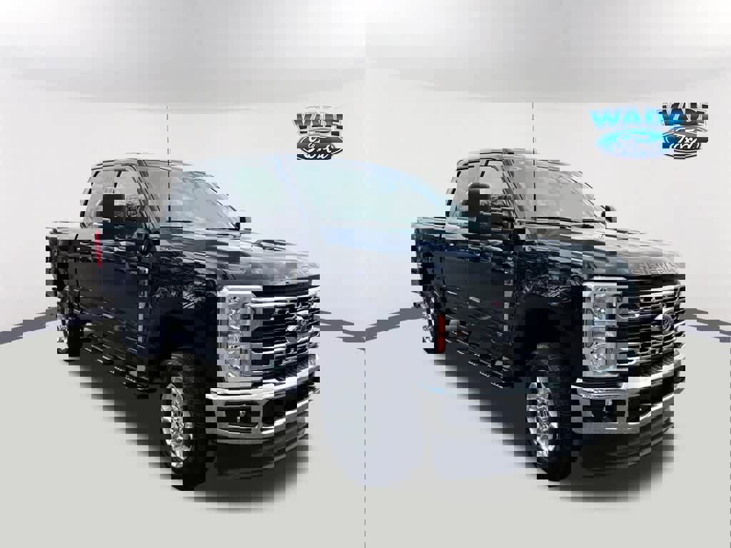 Certified 2025 Ford F250 XLT image 3