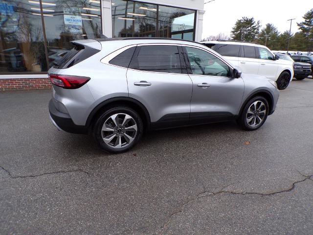 Certified 2023 Ford Escape Platinum w/ Premium Technology Package image 6