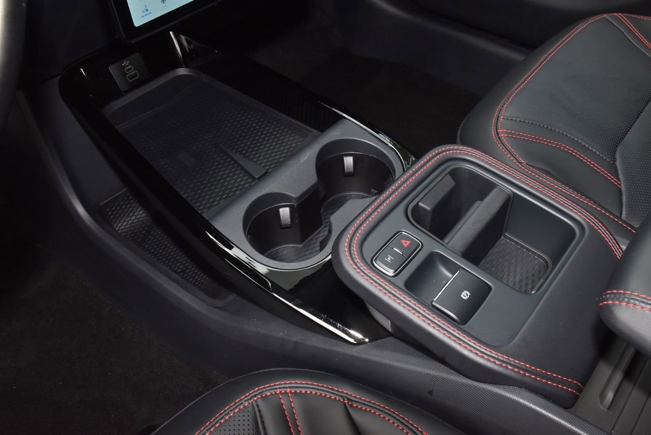 Certified 2025 Ford Mustang Mach-E Premium w/ Sport Appearance Package AWD/4WD image 30