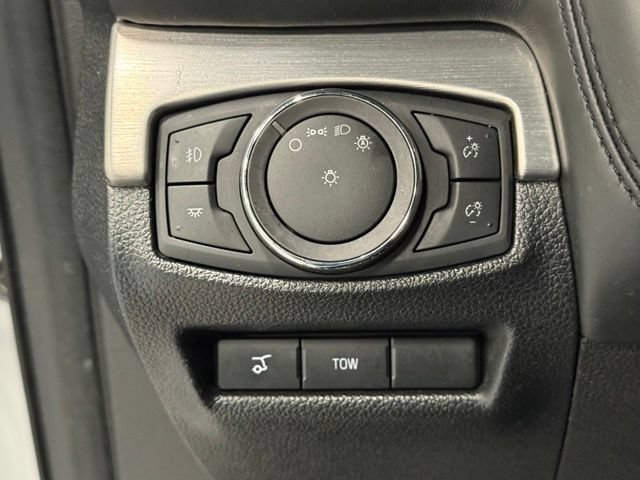 Certified 2018 Ford Explorer Platinum AWD/4WD image 15