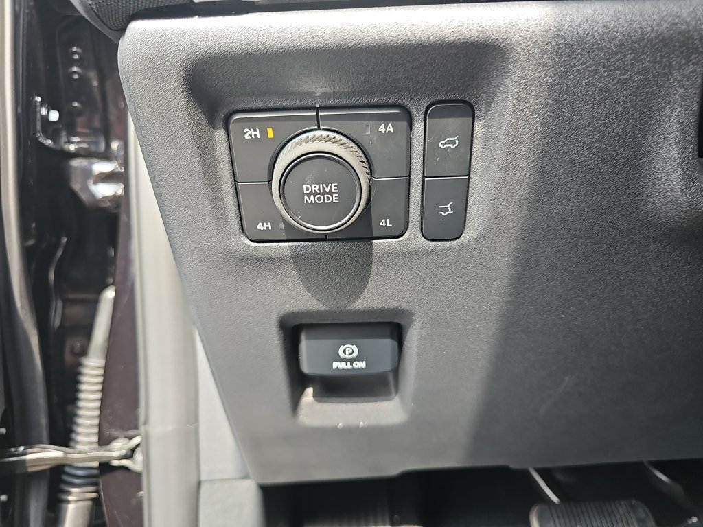 Certified 2025 Ford Expedition King Ranch AWD/4WD image 26