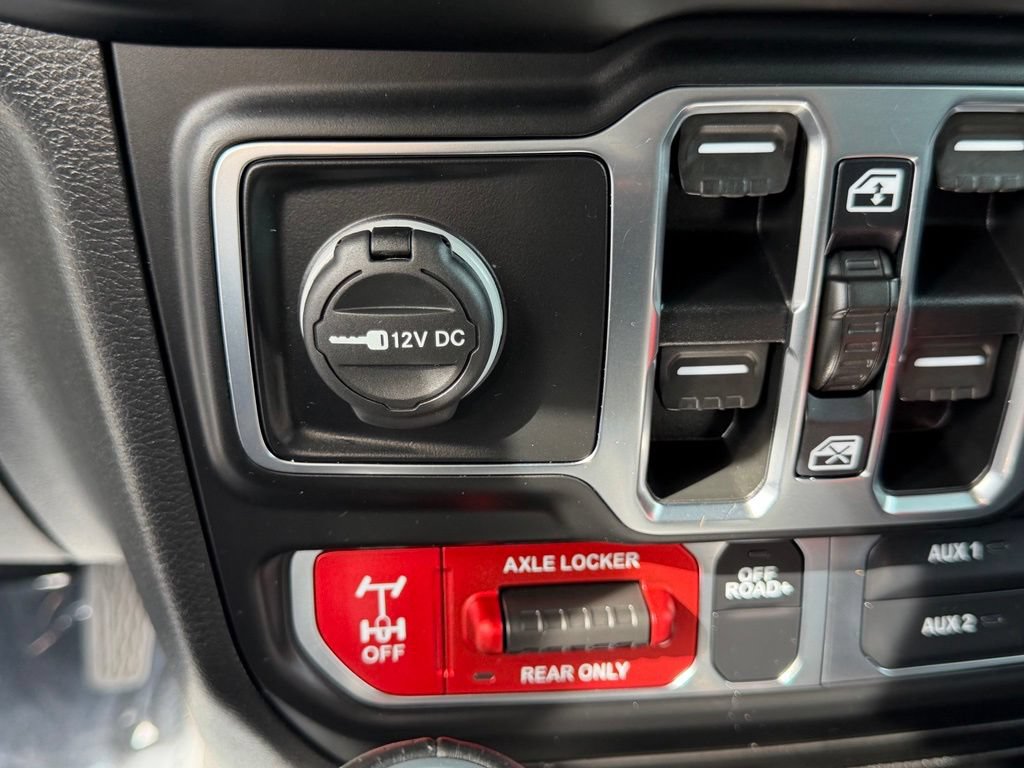 Used 2020 Jeep Gladiator Mojave AWD/4WD image 32