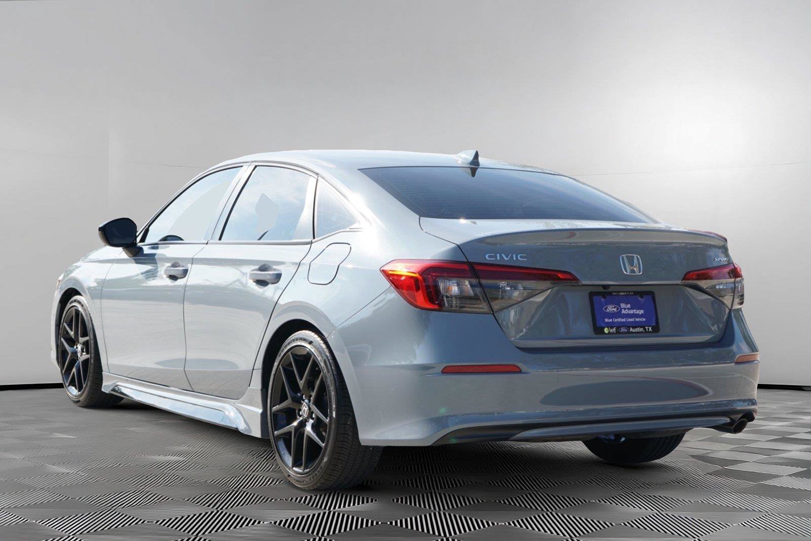 Used 2024 Honda Civic Sport image 6