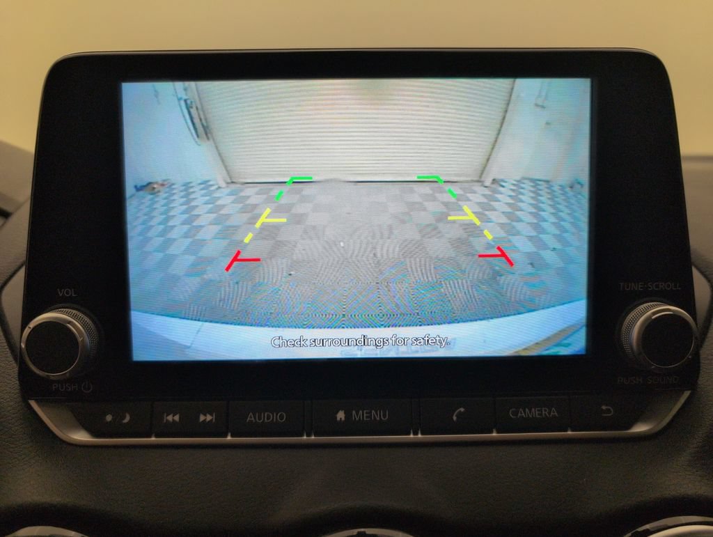 Used 2022 Nissan Sentra SV FWD image 27