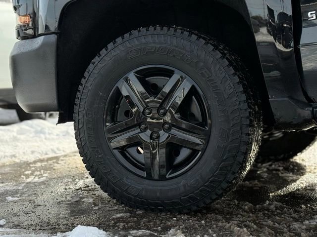 Used 2018 Chevrolet Silverado 1500 W/T image 39