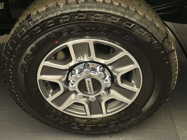 Certified 2026 Ford F250 Lariat w/ FX4 Off-Road Package AWD/4WD image 9