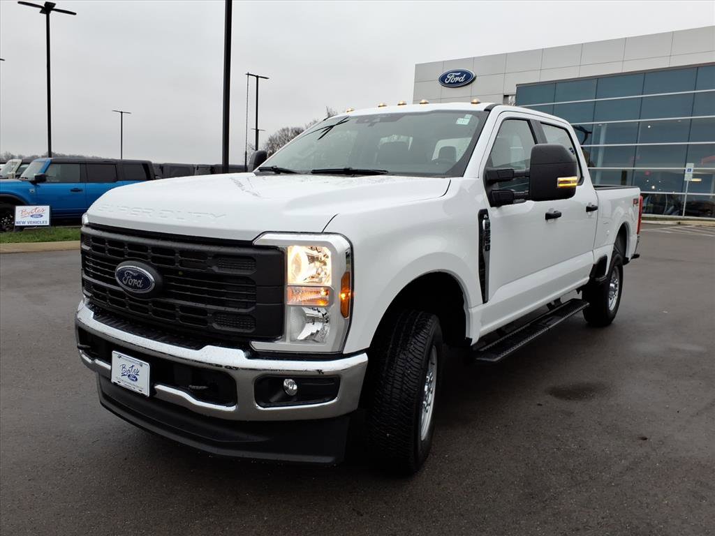 Certified 2025 Ford F250 XL w/ FX4 Off-Road Package image 7