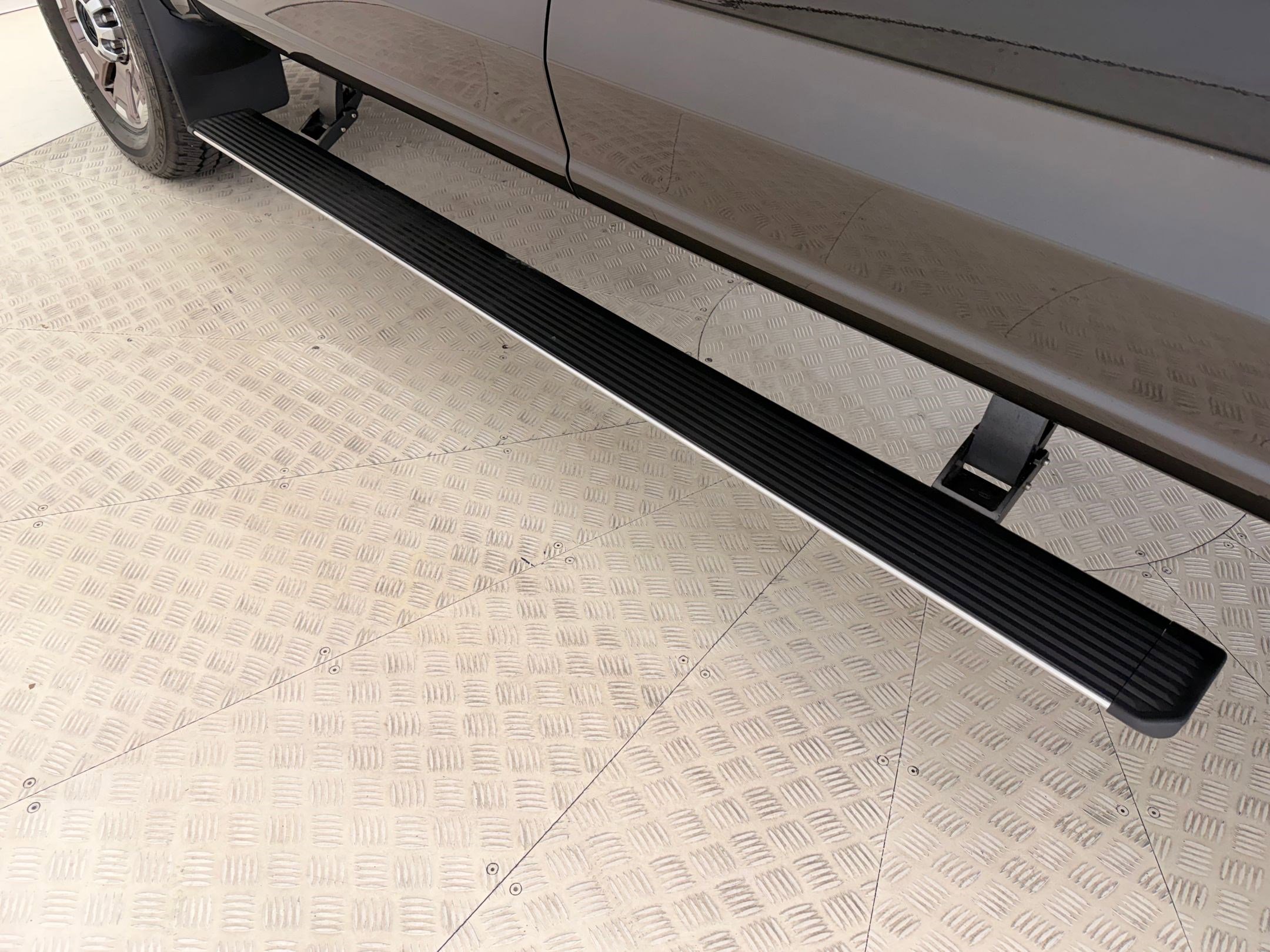 Certified 2025 Ford F350 King Ranch image 27