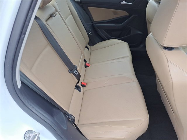 Used 2019 Volkswagen Jetta SEL image 28