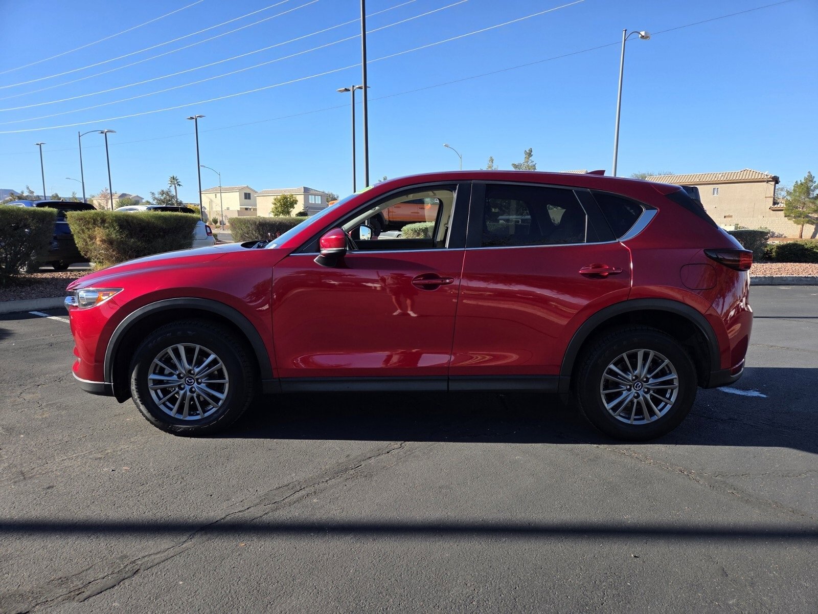 Used 2017 MAZDA CX-5 Touring image 3