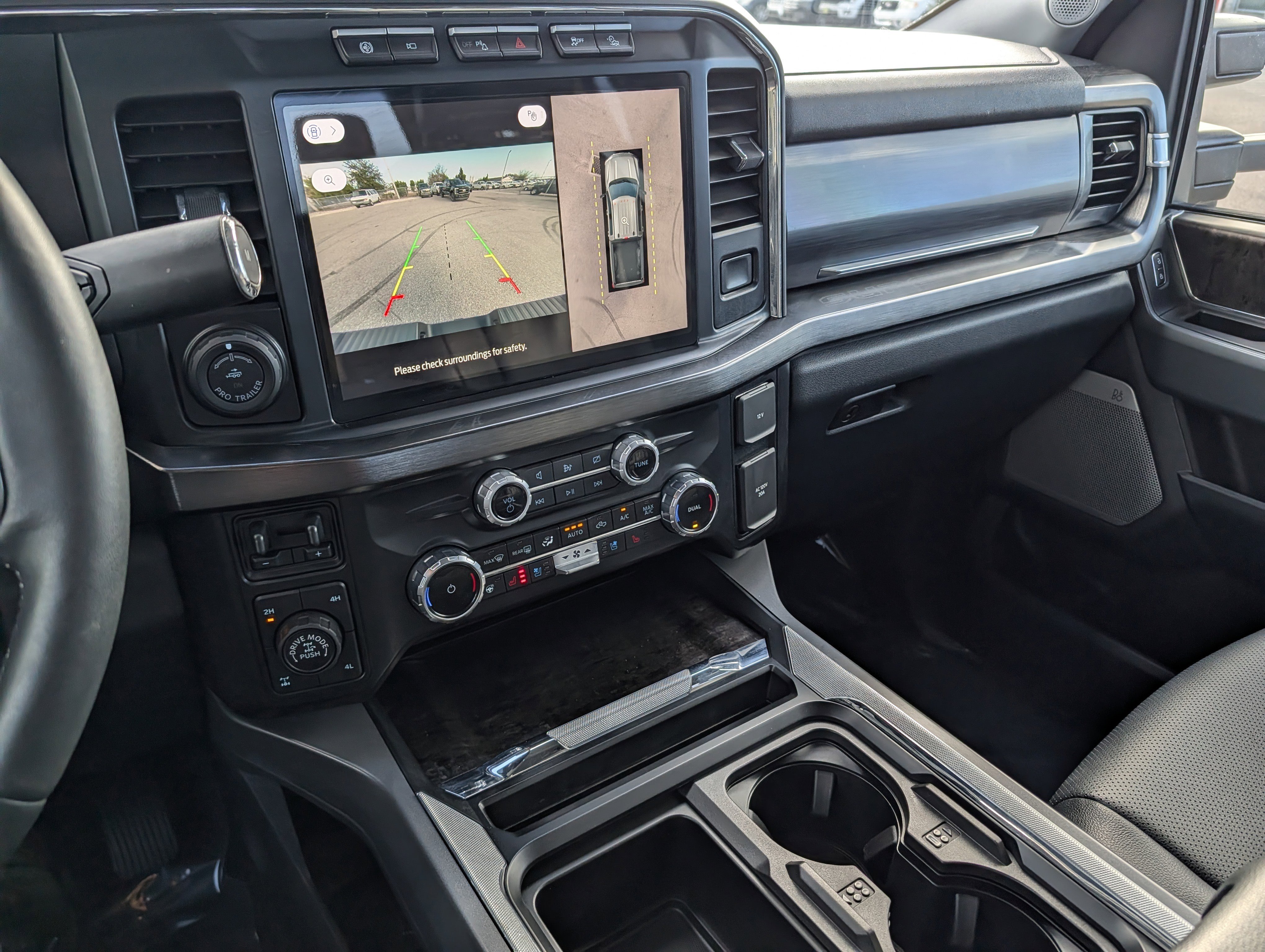 Certified 2024 Ford F350 Lariat w/ Lariat Ultimate Package image 31