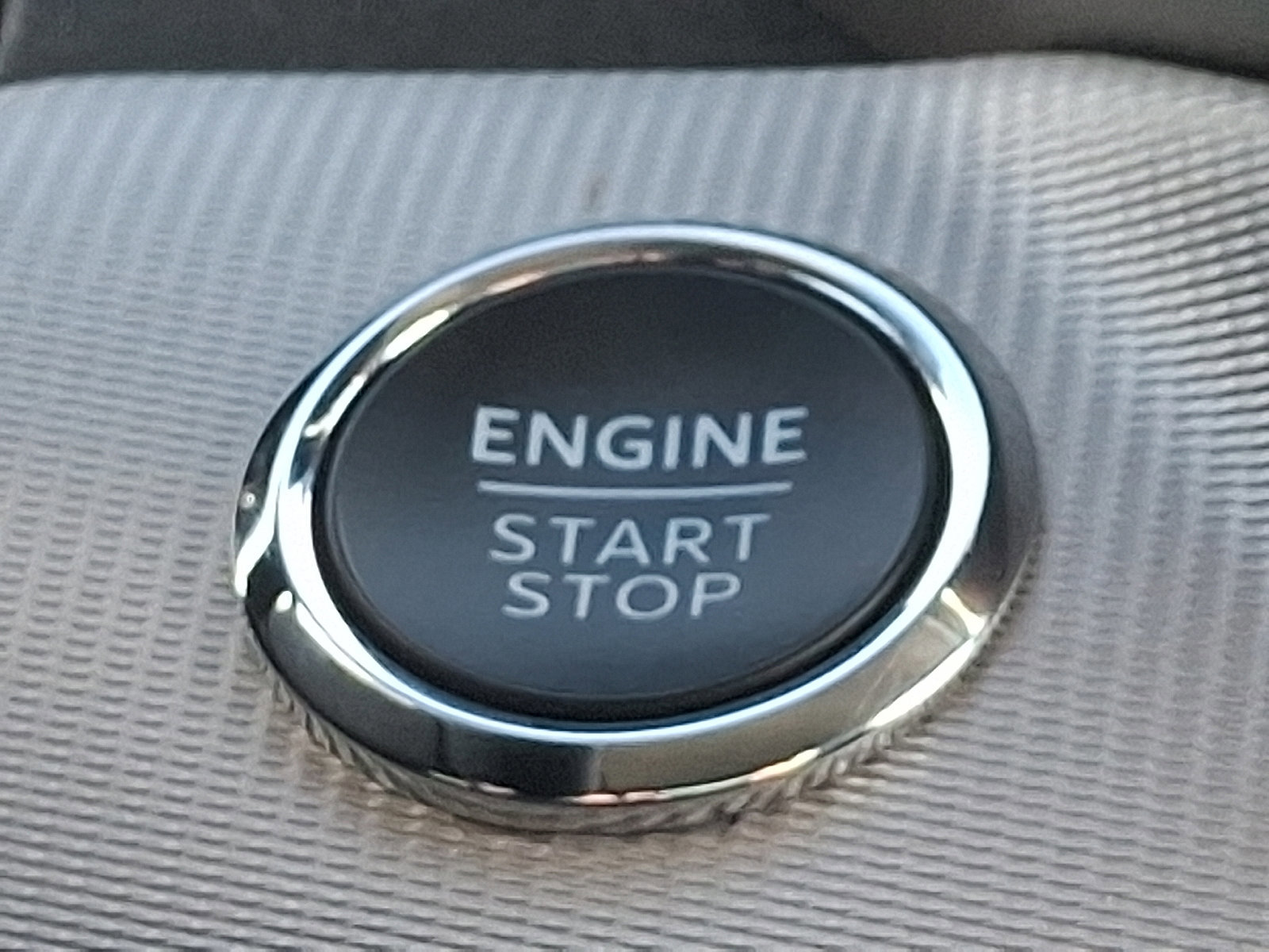 Certified 2025 Ford Explorer Active w/ Active Comfort Package image 21