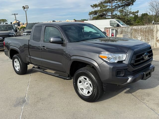 Used 2023 Toyota Tacoma SR w/ SR Convenience Package image 5