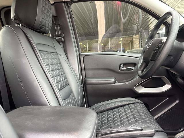 Used 2025 Nissan Frontier SV RWD image 10