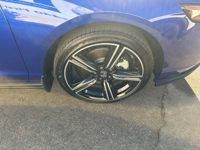 Used 2025 Honda Accord Sport image 5