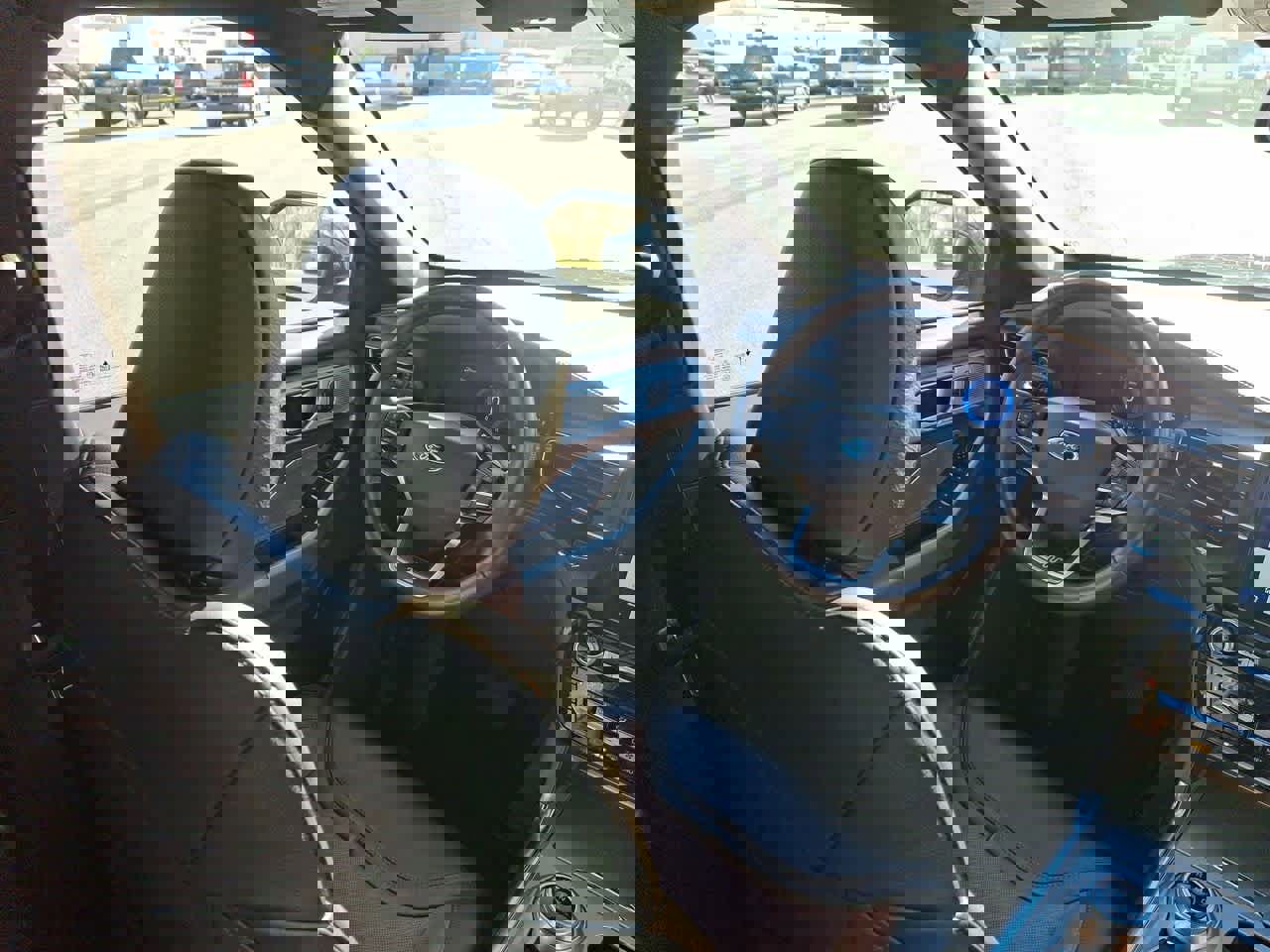 Certified 2021 Ford Explorer King Ranch w/ Premium Technology Package image 15