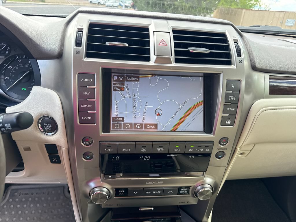 Used 2019 Lexus GX 460 Premium w/ Premium Package AWD/4WD image 20