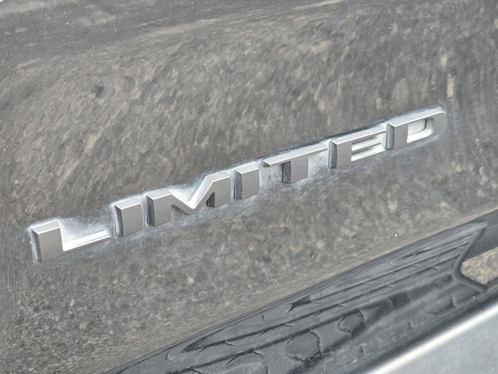 Used 2020 RAM 1500 Limited w/ Black Appearance Package RWD image 9