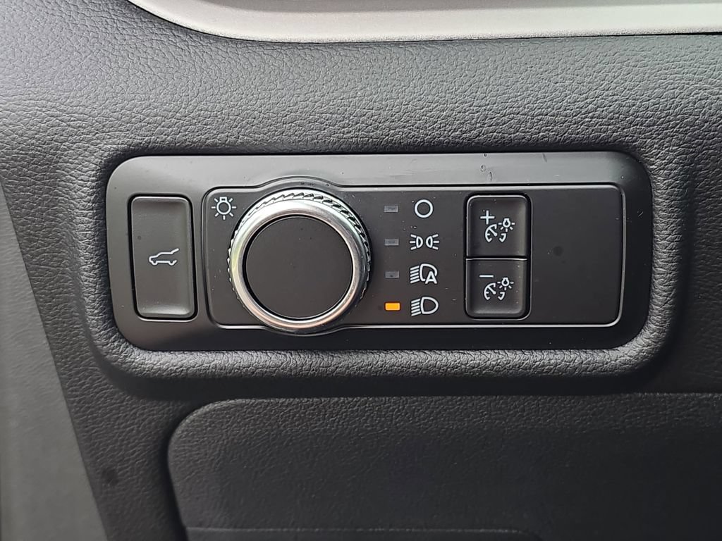 Certified 2023 Ford Explorer XLT AWD/4WD image 24