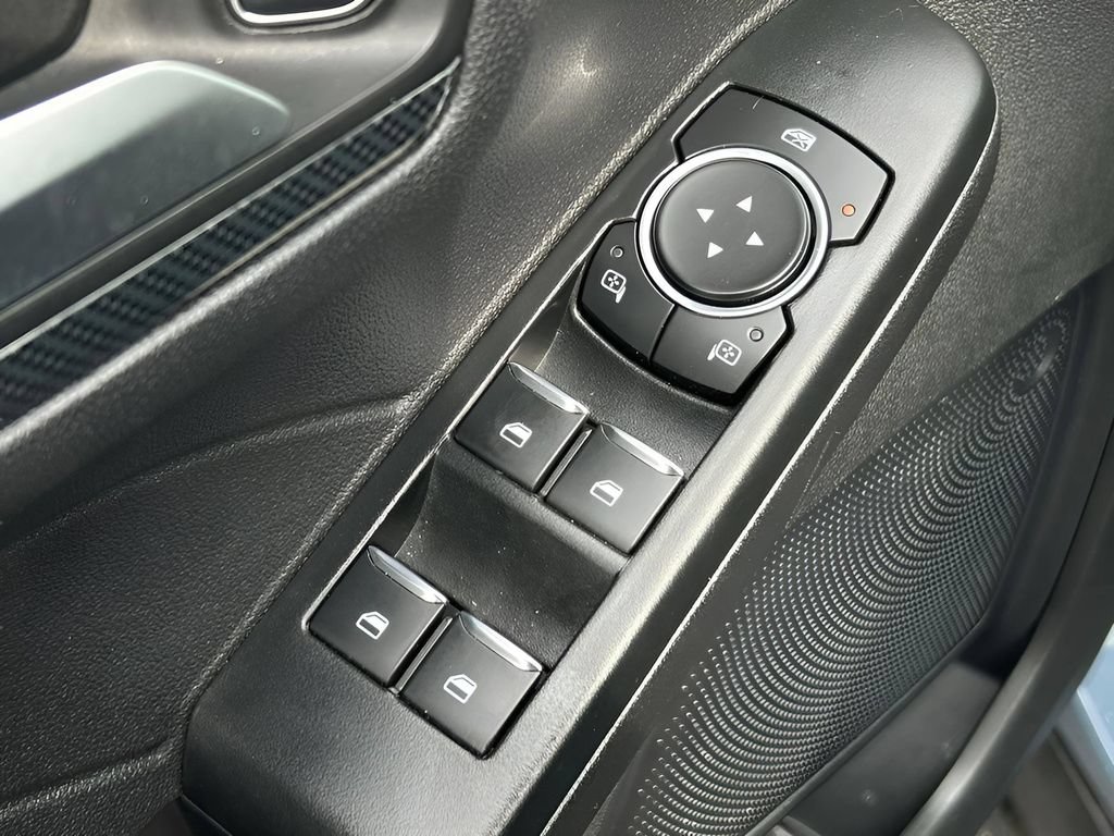 Certified 2025 Ford Escape ST-Line FWD image 13