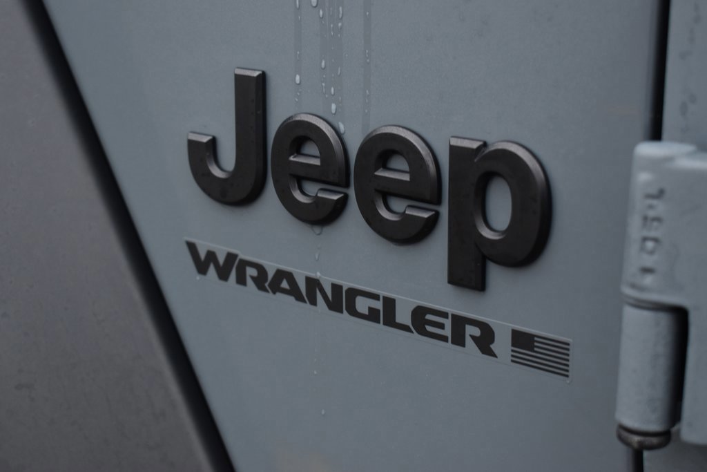 Used 2024 Jeep Wrangler Sport S image 5