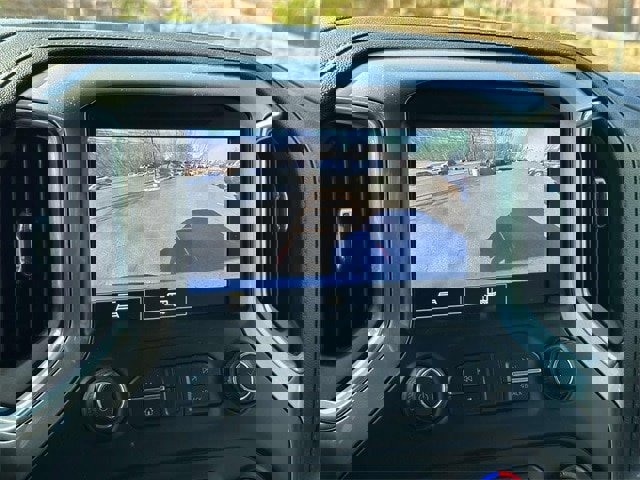 Used 2021 Chevrolet Silverado 1500 LT Trail Boss w/ Convenience Package II image 10