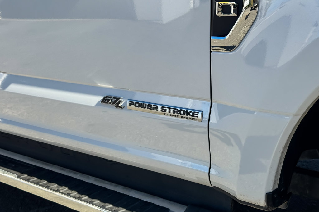 Certified 2022 Ford F350 Lariat w/ Chrome Package AWD/4WD image 13