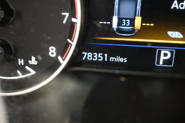 Used 2023 Nissan Murano SV FWD image 9