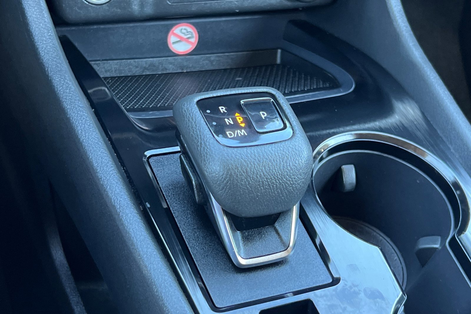 Used 2023 Nissan Rogue SV image 22