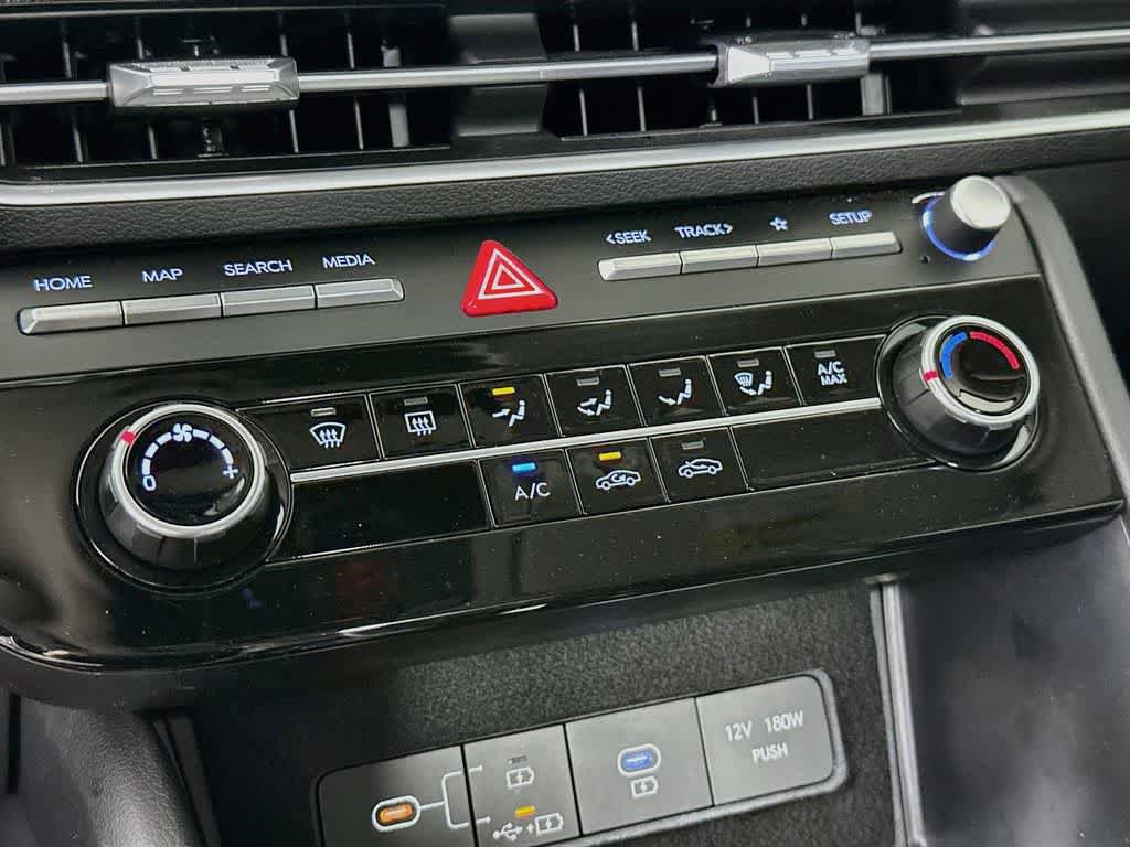 Used 2025 Hyundai Sonata SE FWD image 19