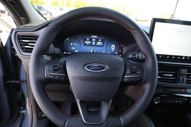 Certified 2025 Ford Escape ST-Line Select w/ Tech Pack #2 AWD/4WD image 36